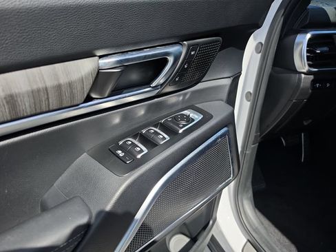 Certified 2023 Kia Telluride SX FWD image 19