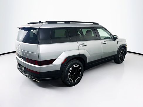 Used 2025 Hyundai Santa Fe SEL image 9