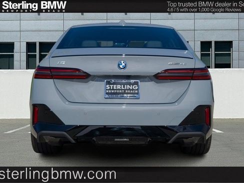 New 2026 BMW i5 eDrive40 w/ M Sport Package image 16