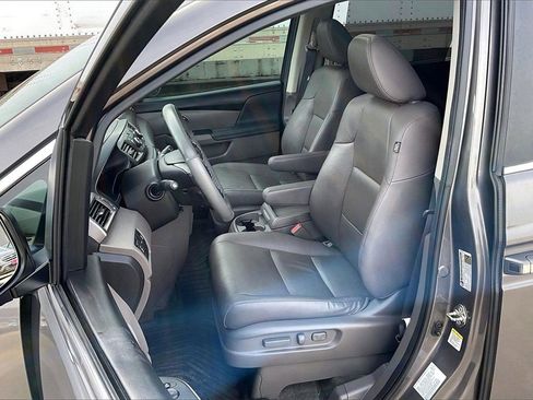 Used 2017 Honda Odyssey EX-L image 25