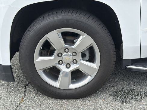 Used 2019 Chevrolet Tahoe Premier RWD image 40