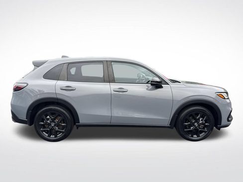 Used 2023 Honda HR-V Sport image 6