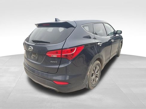 Used 2016 Hyundai Santa Fe Sport w/ Cargo Package FWD image 4