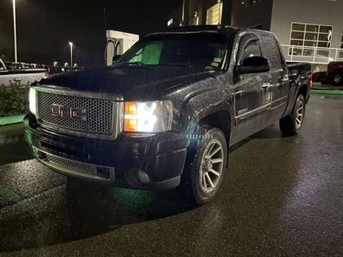 Used 2009 GMC Sierra 1500 Denali image 7