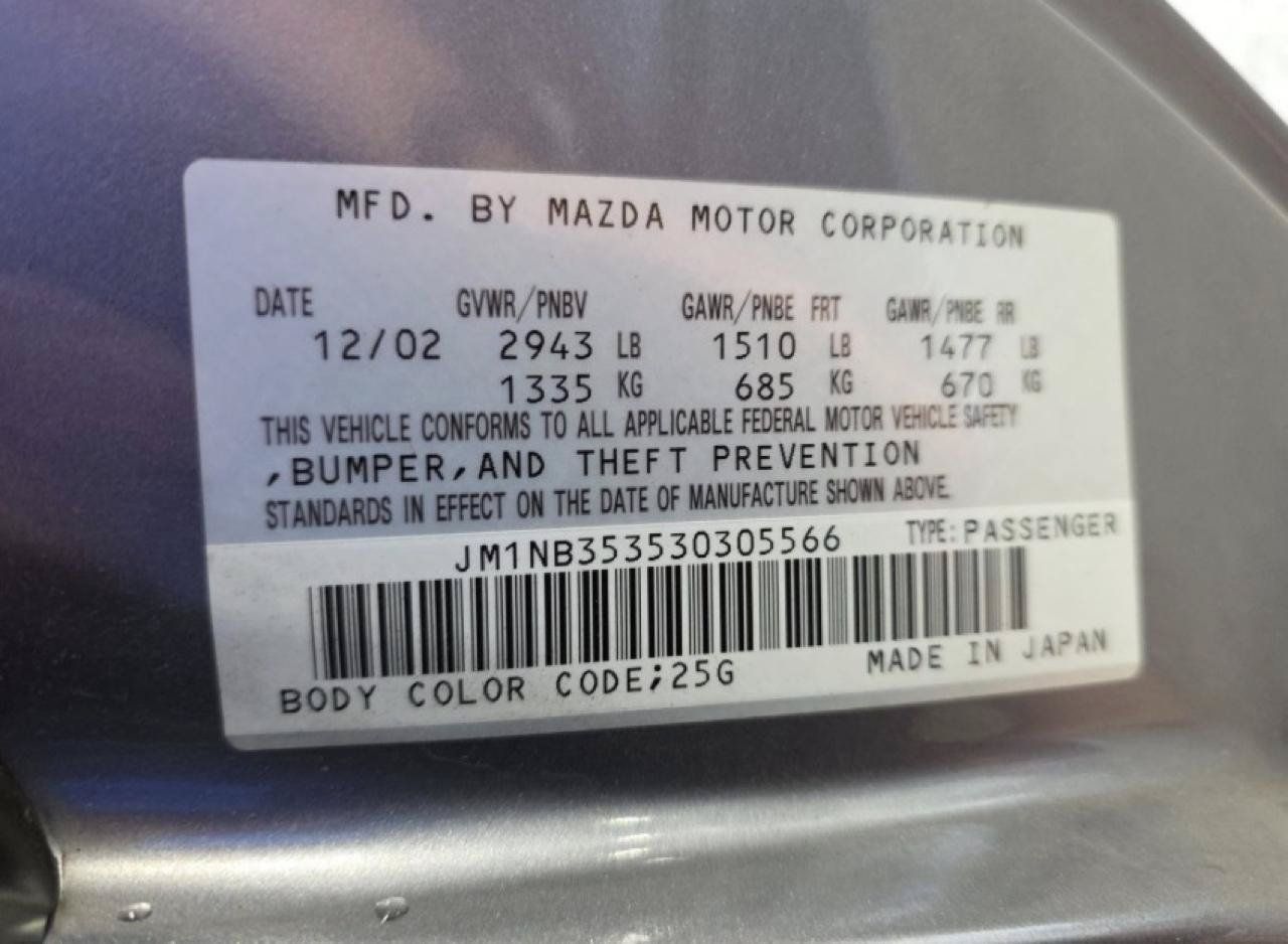 Used 2003 MAZDA MX-5 Miata RWD image 9