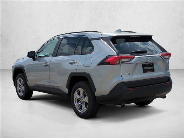 Used 2025 Toyota RAV4 XLE FWD image 8