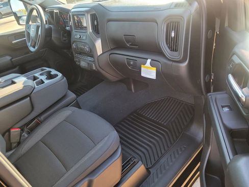 New 2026 Chevrolet Silverado 2500 Custom w/ Custom Value Package image 6