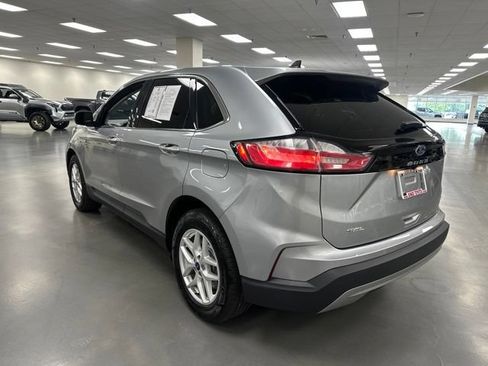 Used 2022 Ford Edge SEL AWD/4WD image 5