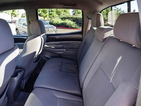 Used 2006 Toyota Tacoma PreRunner image 20