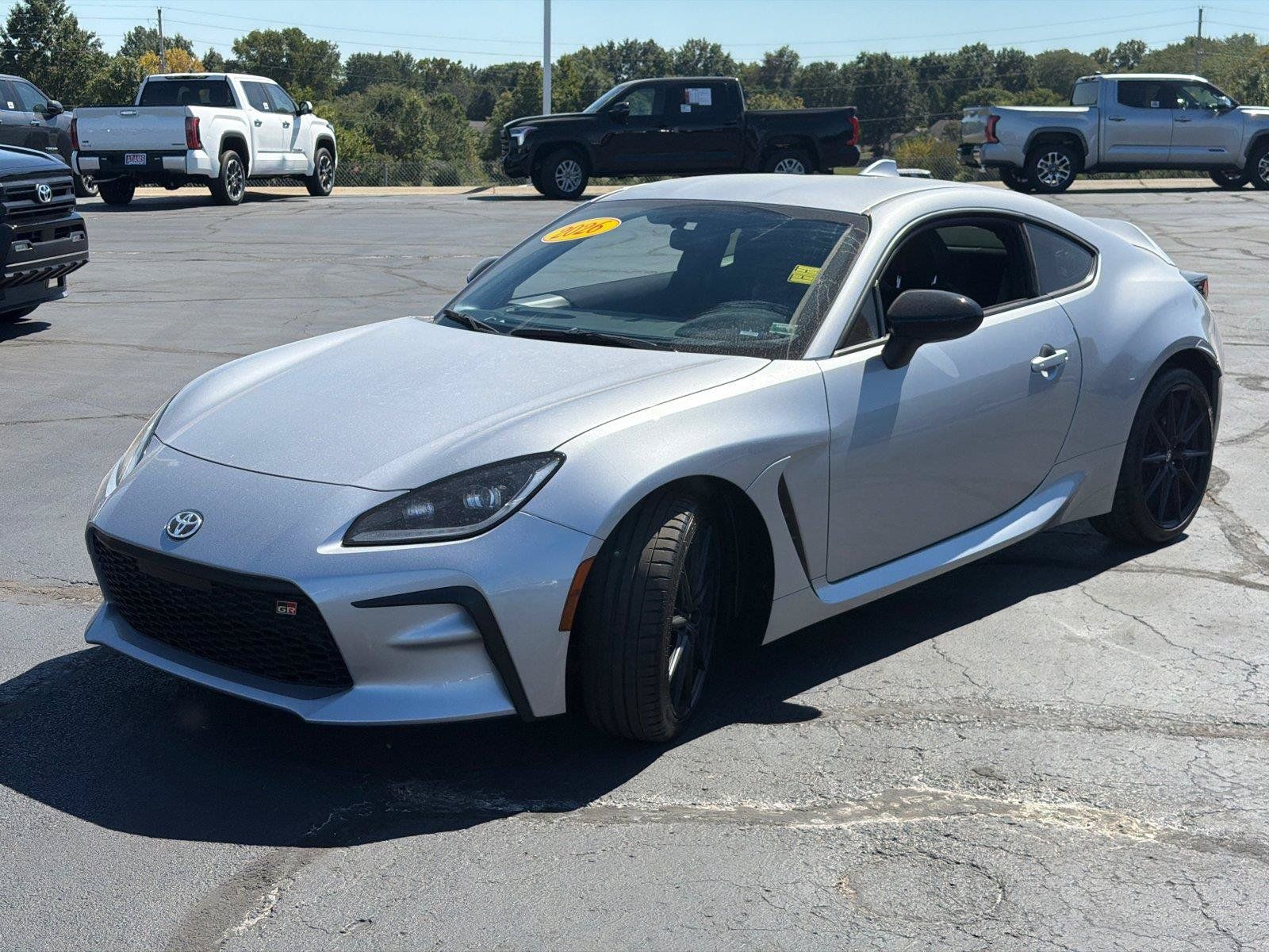 Used 2026 Toyota GR86 Premium w/ ALL Weather Mat Package (TMS) RWD image 3
