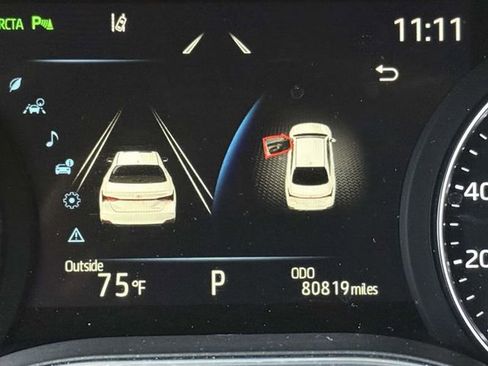 Used 2020 Toyota Avalon Limited w/ Advanced Safety Package FWD image 5
