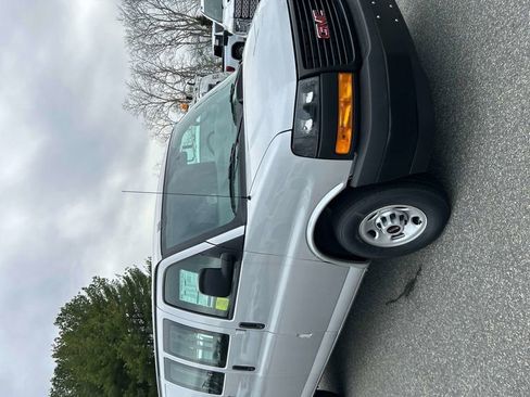 New 2026 GMC Savana 2500 w/ Cold Climate Package RWD image 1