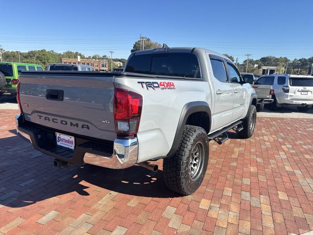 Used 2019 Toyota Tacoma TRD Off-Road AWD/4WD image 36