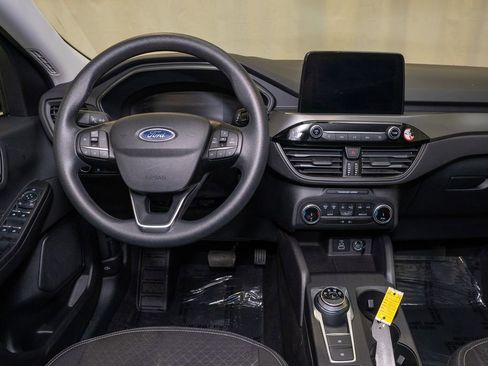 Used 2025 Ford Escape Active image 2