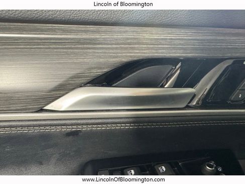 Used 2024 Jeep Wagoneer L Series II w/ Flexible Seating Group image 45