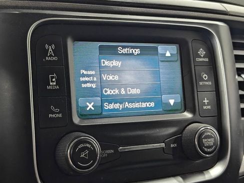 Used 2019 RAM 1500 ST w/ SXT Plus Group AWD/4WD image 32