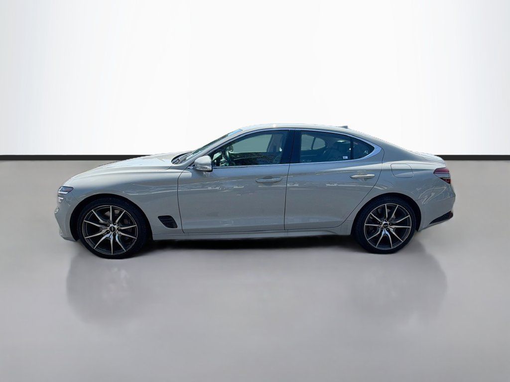 Used 2026 Genesis G70 2.5T RWD image 8