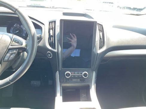 Used 2024 Ford Edge SEL w/ Convenience Package AWD/4WD image 19