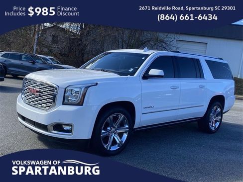 Used 2019 GMC Yukon XL Denali w/ Denali Ultimate Package image 3