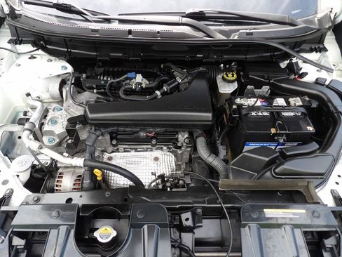 Used 2019 Nissan Rogue SV w/ Sun & Sound Touring Package AWD/4WD image 24
