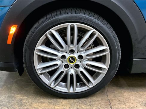 Used 2024 MINI Cooper SE FWD image 12