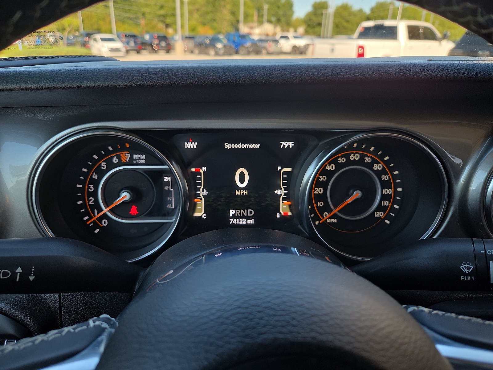 Used 2020 Jeep Gladiator Overland AWD/4WD image 23