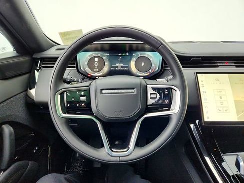 Certified 2025 Land Rover Range Rover Sport SE AWD/4WD image 24