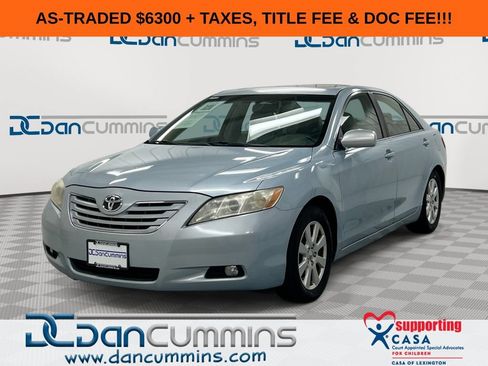 Used 2007 Toyota Camry LE FWD image 1