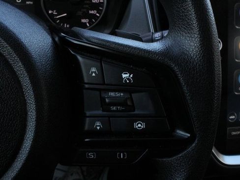 Certified 2024 Subaru Crosstrek 2.0i Premium image 19