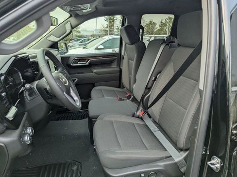 New 2026 GMC Sierra 1500 SLE w/ X31 Off-Road Package image 11