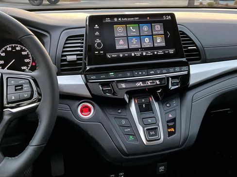 Certified 2026 Honda Odyssey EX-L image 40