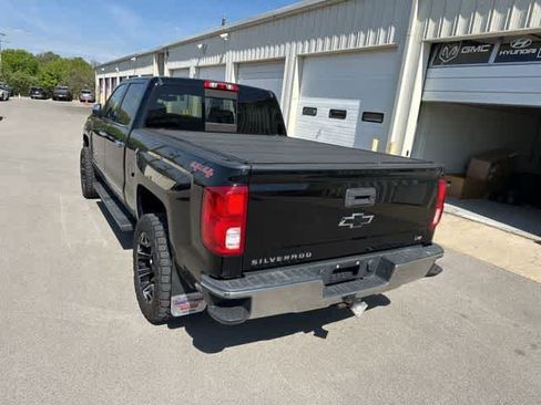Used 2017 Chevrolet Silverado 1500 LTZ image 19