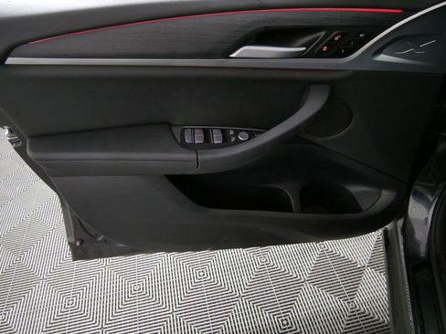 Used 2023 BMW X3 xDrive30i image 12