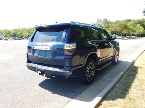 Used 2019 Toyota 4Runner Limited AWD/4WD image 11