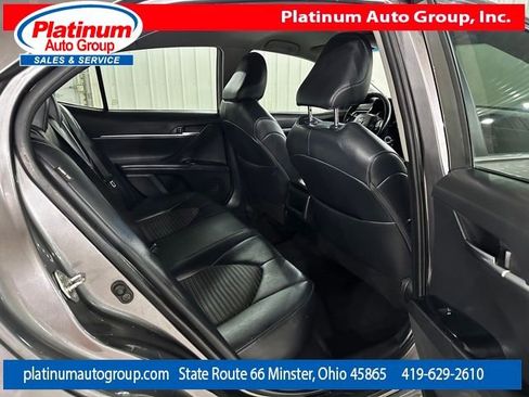 Used 2018 Toyota Camry SE image 34