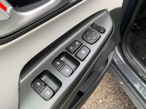 Certified 2023 Hyundai Kona SEL w/ Convenience Package image 21