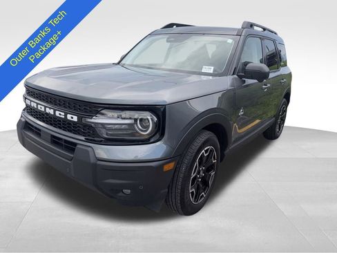 Used 2025 Ford Bronco Sport Outer Banks w/ Outer Banks Tech Package+ AWD/4WD image 4