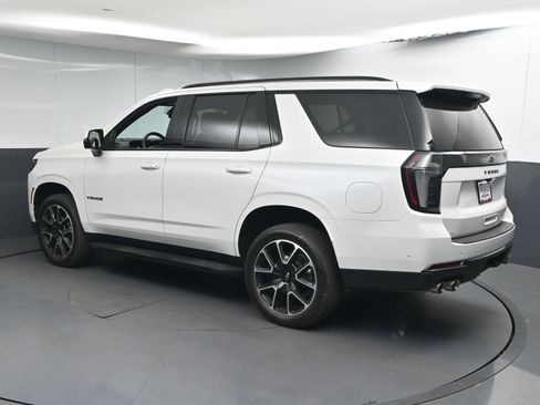 Used 2025 Chevrolet Tahoe RST w/ Comfort Package AWD/4WD image 6
