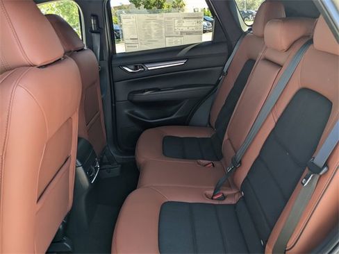 Used 2025 MAZDA CX-5 Carbon Edition image 15