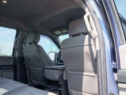 Certified 2018 Ford F150 XLT w/ Equipment Group 302A Luxury AWD/4WD image 14