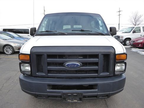 Used 2013 Ford E-350 and Econoline 350 XL w/ PWR Windows & Locks Group image 2