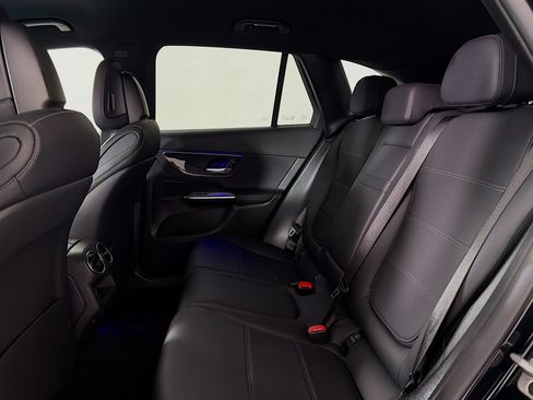 Certified 2026 Mercedes-Benz GLC 300 image 9