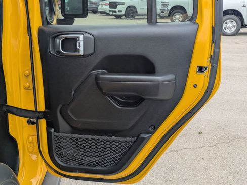 Used 2020 Jeep Wrangler Unlimited Rubicon w/ Quick Order Package 28Y Recon AWD/4WD image 22