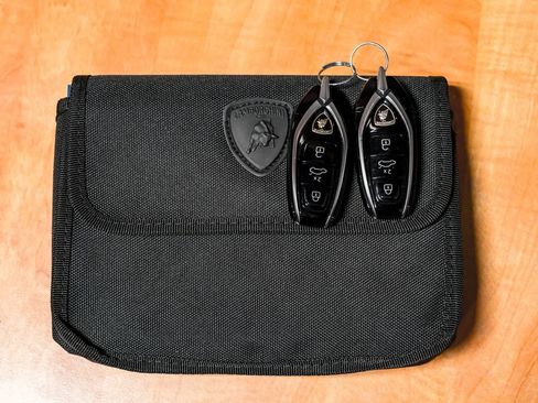 Used 2023 Lamborghini Urus S image 65