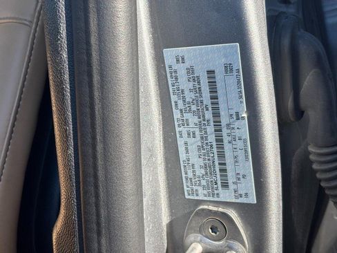 Used 2022 Lincoln Corsair Reserve w/ Equipment Group 201A image 27