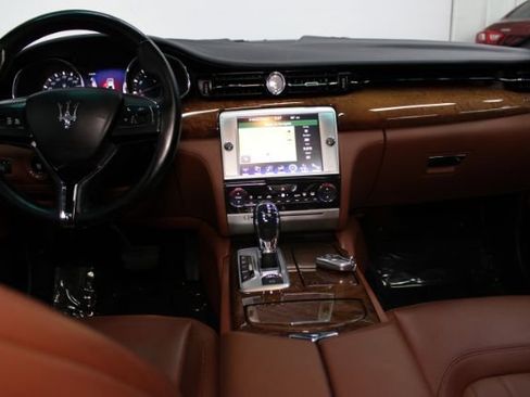 Used 2014 Maserati Quattroporte S Q4 AWD/4WD image 2