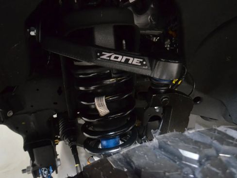 Used 2023 Chevrolet Silverado 1500 ZR2 w/ Technology Package image 15