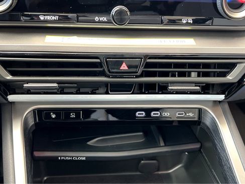 New 2026 Lexus TX 350 AWD image 17