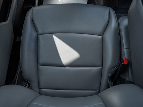 Used 2024 Ford F250 XL w/ Snow Plow Prep Package image 31