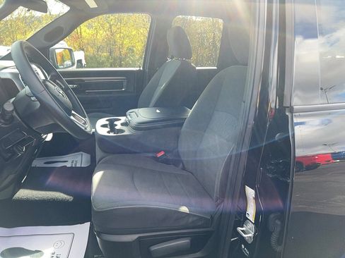 Used 2022 RAM 1500 Classic Warlock image 12